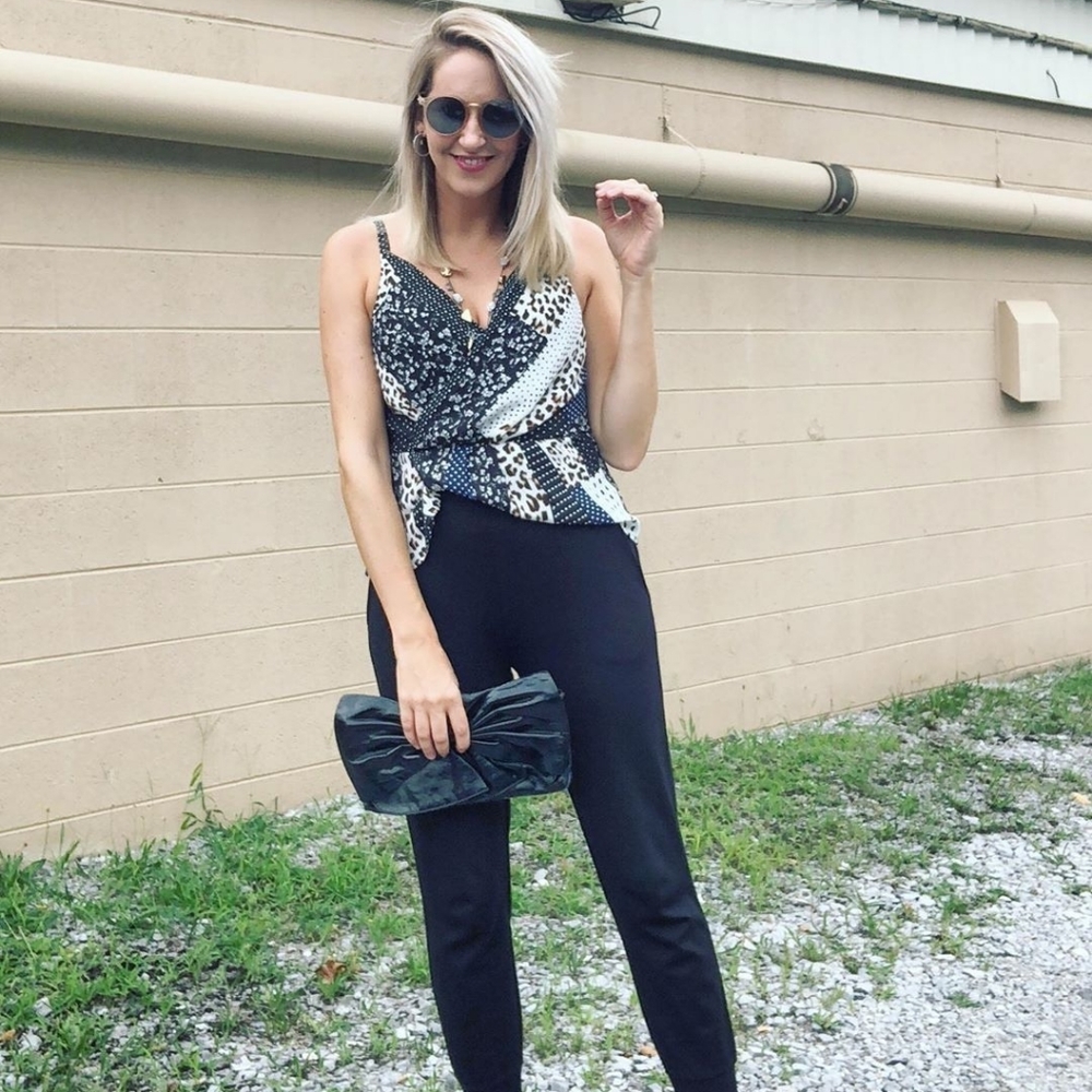 🎉SALE HP🎉Cabi Crossover Cami - Picture 2 of 7